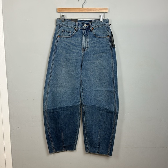 NWT BLANK NYC Denim Barrel Leg Jean in Back Up Dancer Sz 26 - Picture 6 of 14